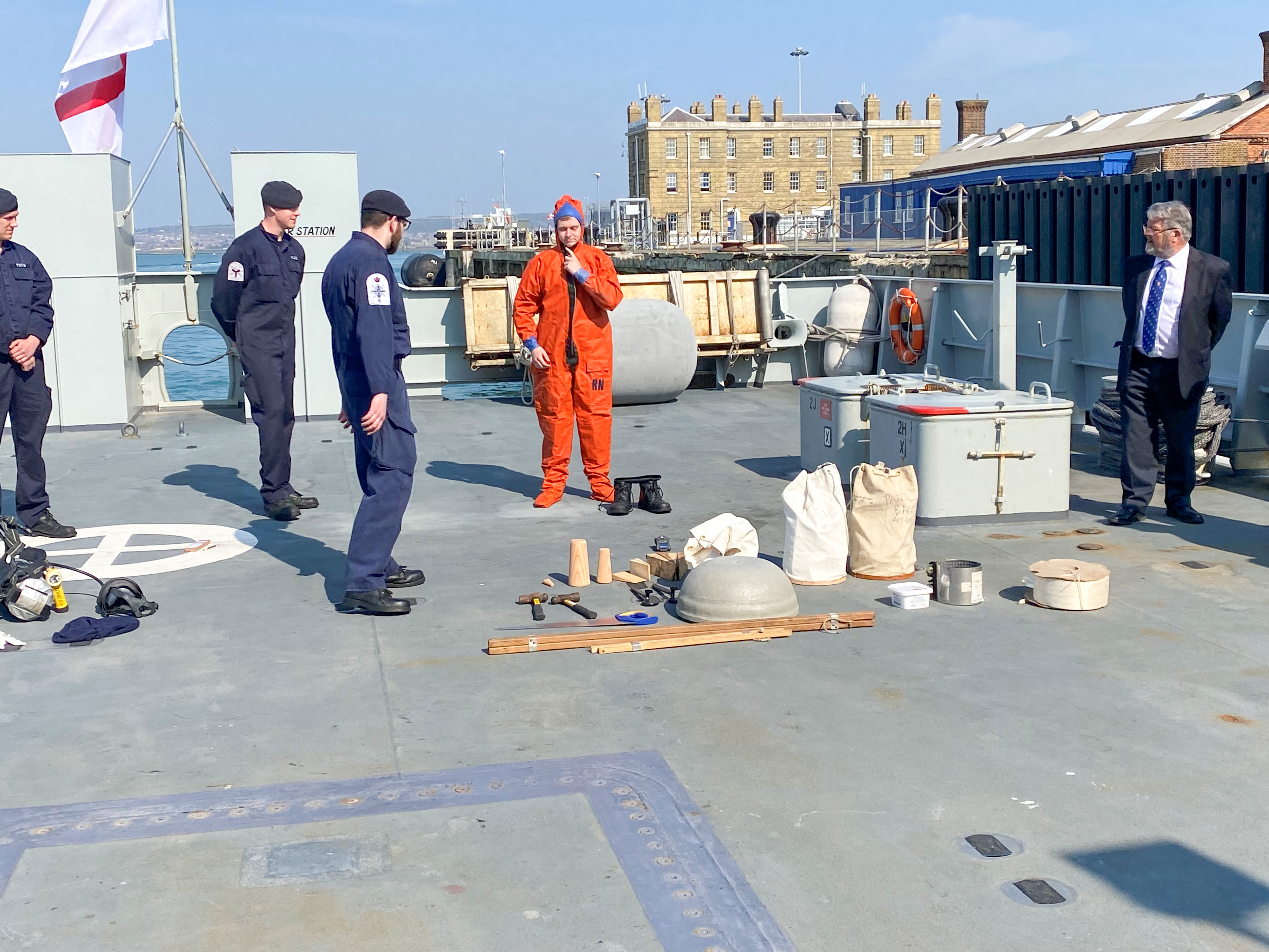 On the 25th March, Wing Commander James, Master Aircrew Taylor and Corporal Court, No. 622 Squadron RAF, visited HMS Mersey at Portsmouth.